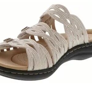 LAURIEANN RUBY SIZE 10 OFF WHITE LEATHET SANDALS Clarks Collection